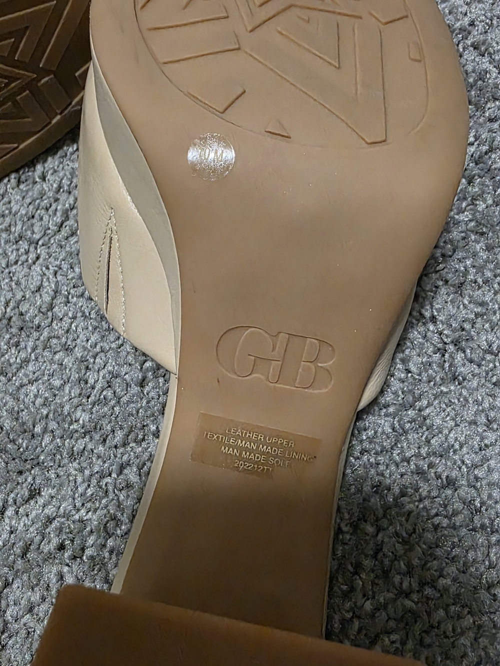Gianni Bini Beige Slide Block Heel Mules - Picture 6 of 7